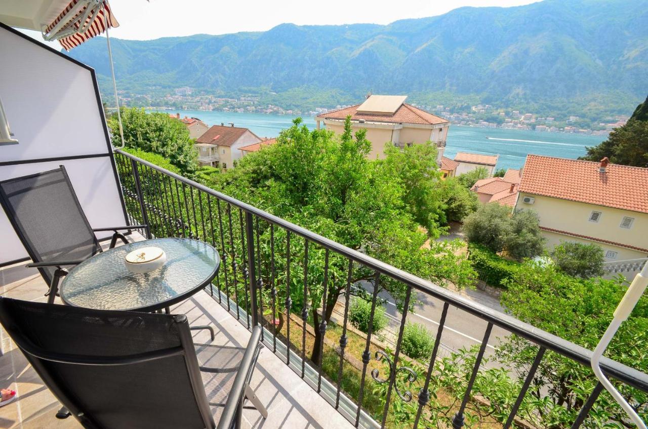 Bay View Apartment *