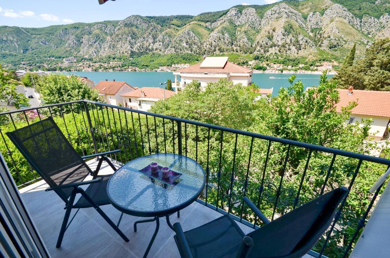 Bay View Apartment *